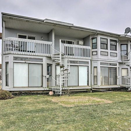 Condo With Balcony, Dock And Access To Lake Erie Sand Beach Exterior foto