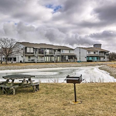 Condo With Balcony, Dock And Access To Lake Erie Sand Beach Exterior foto