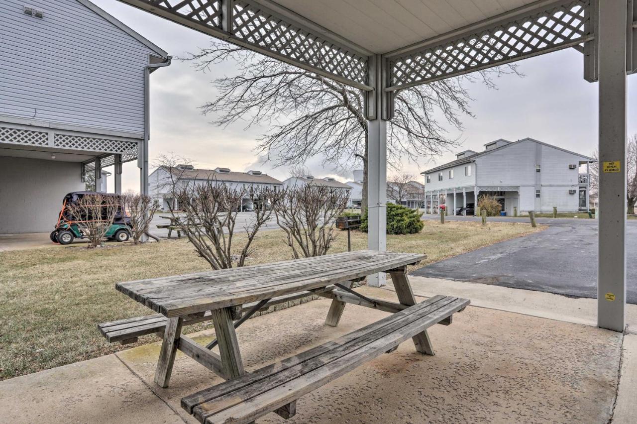 Condo With Balcony, Dock And Access To Lake Erie Sand Beach Exterior foto